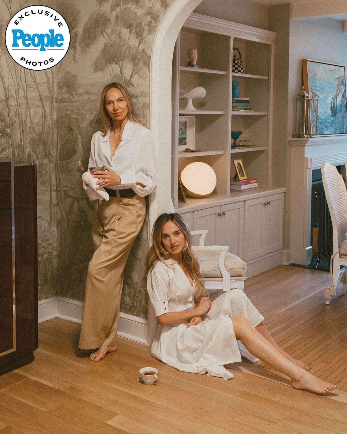 “Sometimes we’d sip Aperol spritzes on a Sunday evening and chat while she painted. The next morning, it would be iced coffee and more of the same. Now, when I look at the mural, I’ll always remember those little moments too.”

full story on @people written by @__jorrdannnn__ 
Photos by @bushwhacked 

The last photo is from one of the first articles my mom was featured in for her art, and I’ve been by her side since🦋