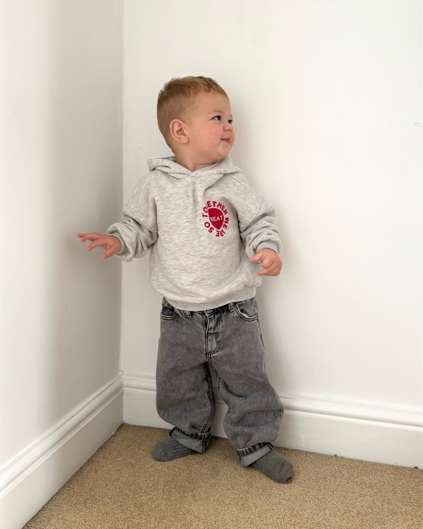 The cutest baggy jeans and hoodie combo (I’ve linked a similar hoodie ) 

#LTKfamily #LTKkids #LTKbaby