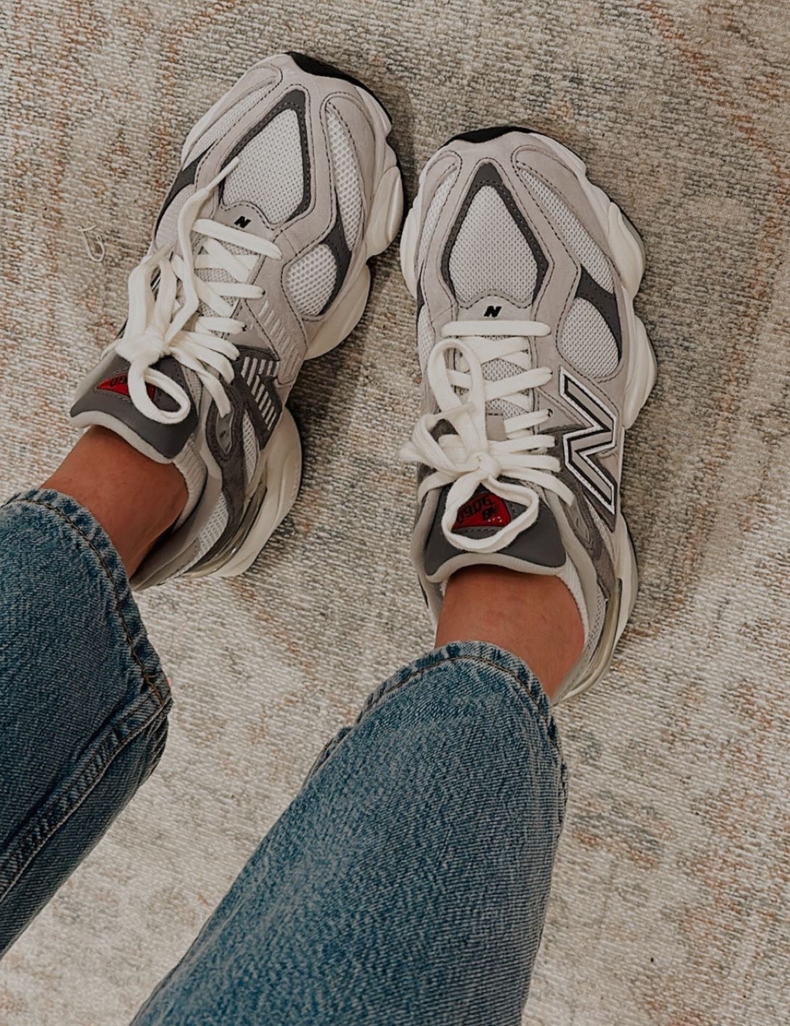 New balance 9060 

#LTKstyletip #LTKGiftGuide #LTKfitness