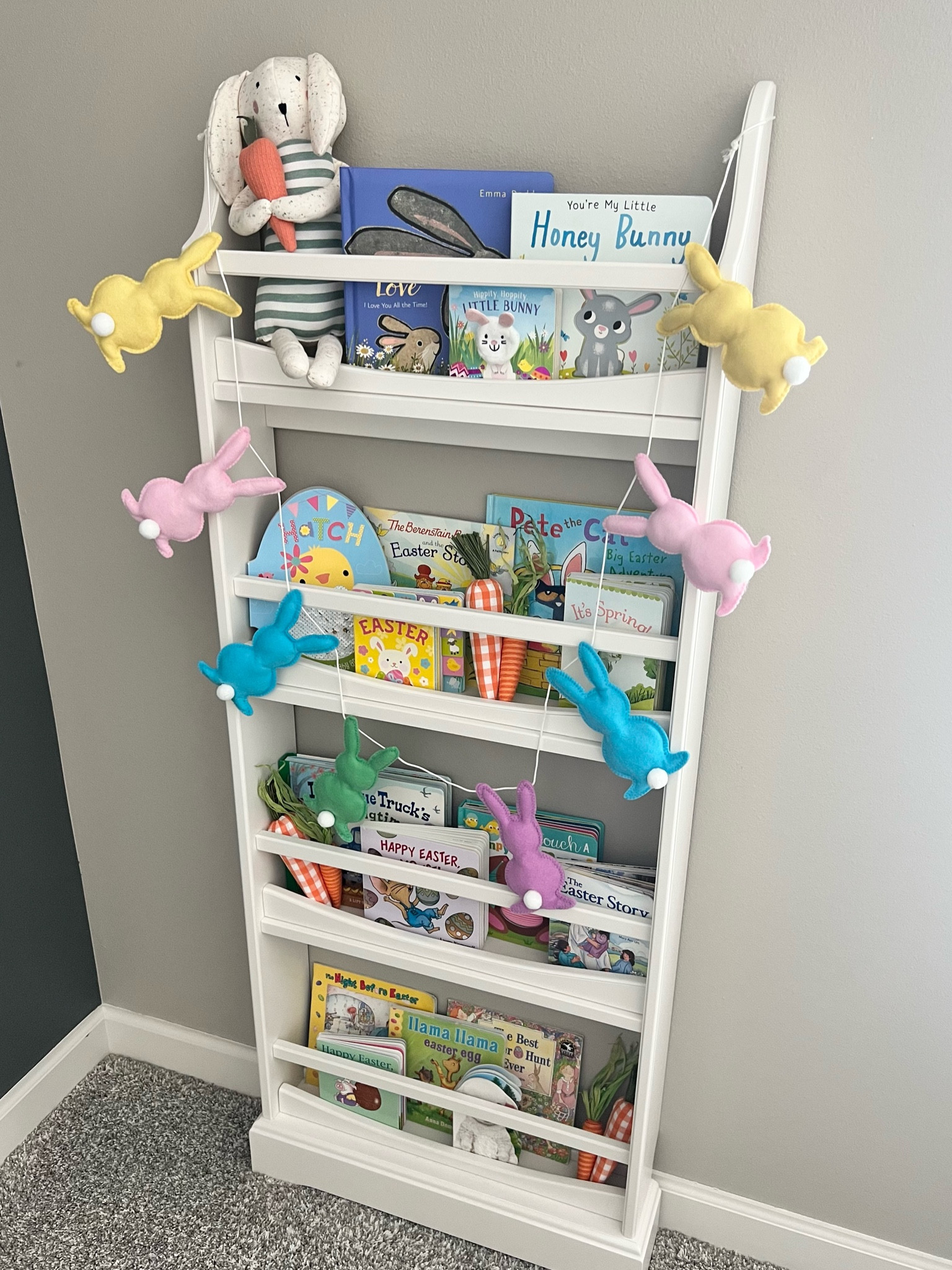 The Easter book display is my favorite to do!! 🌸🐰☀️

Easter books, book display, playroom books, book shelf, wall mounted book shelf, Easter ideas, Easter playroom decor, Easter decor 

#LTKfamily #LTKhome #LTKkids