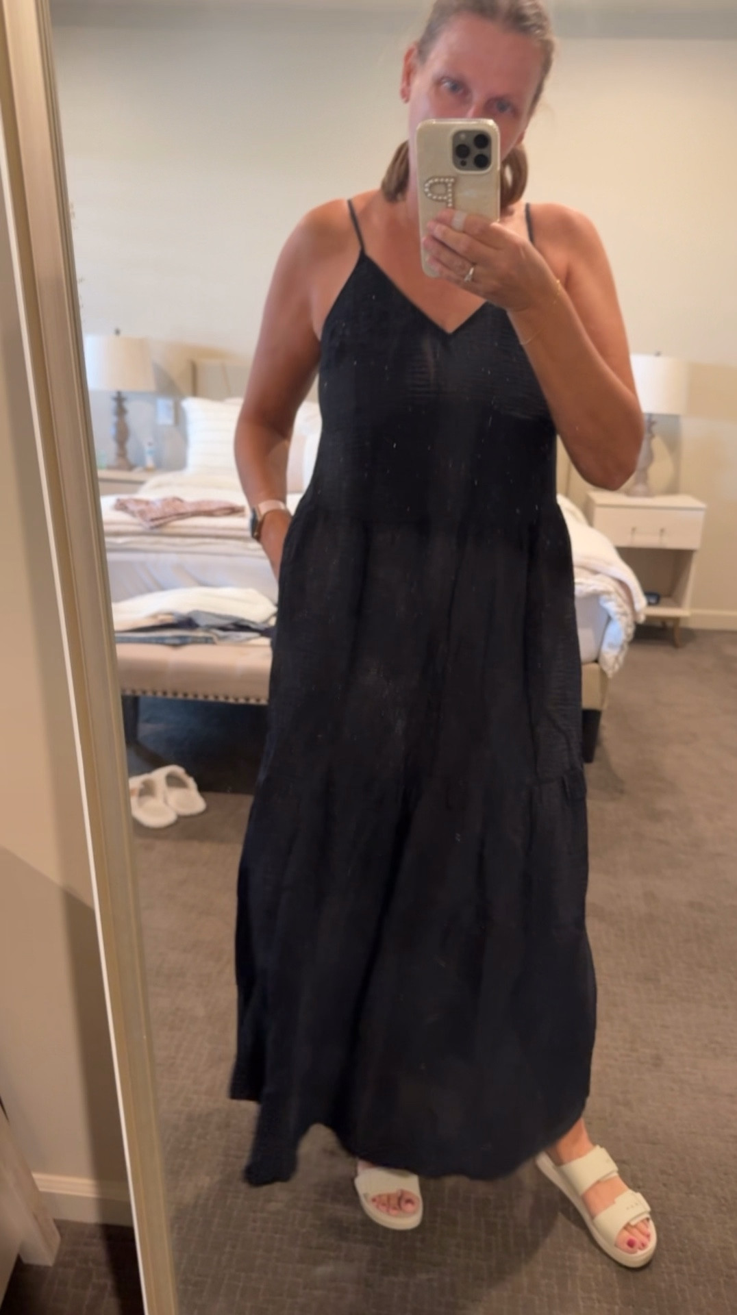 Chic comfy black maxi dress

Target dress, vacation dress, resort wear, black maxi dress, mom outfit, 

#LTKOver40 #LTKTravel #LTKootd