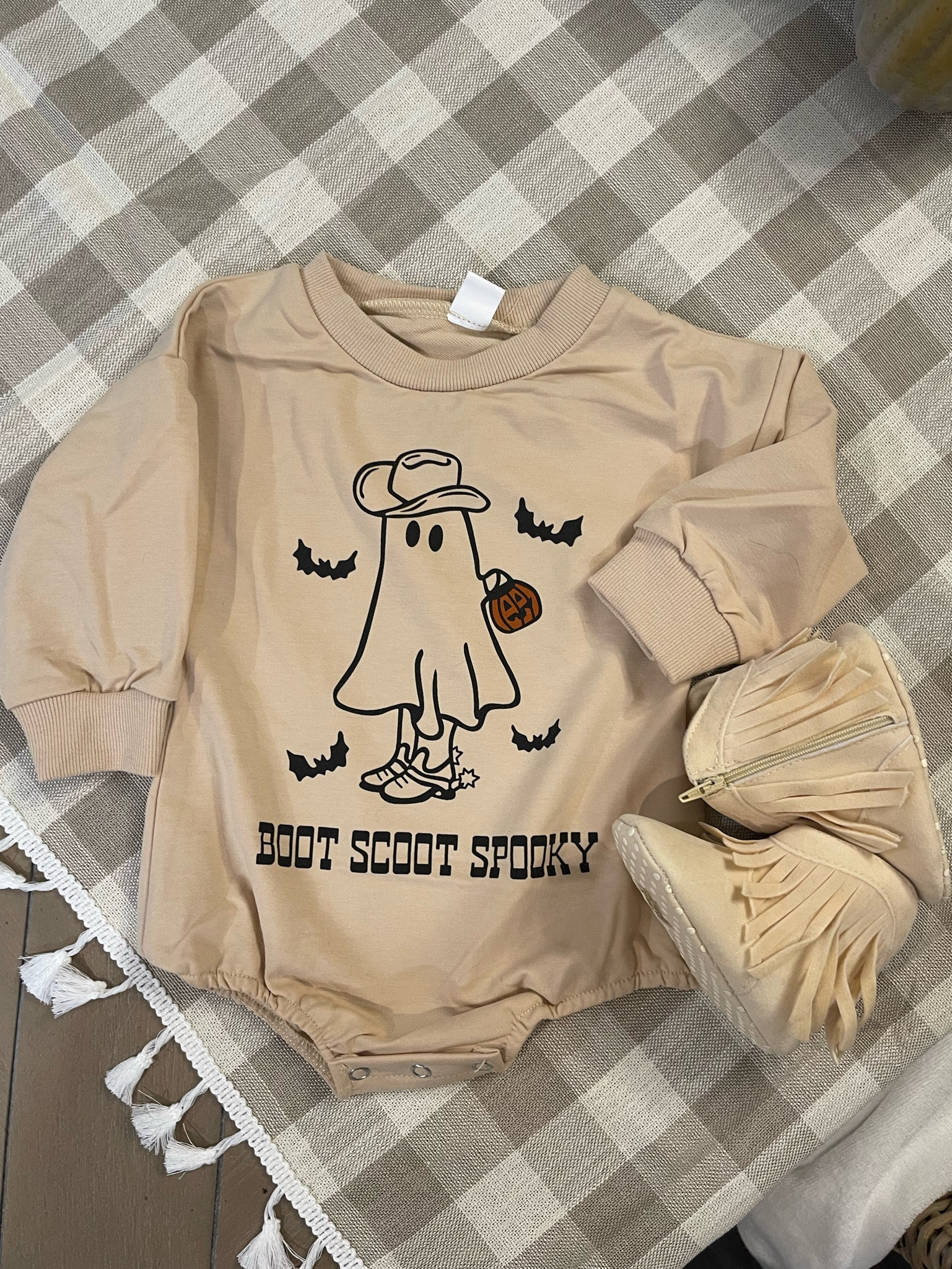 Baby girl neutral spooky Halloween outfit cowgirl boots 🤠 👻 

#LTKbaby #LTKfamily #LTKSeasonal