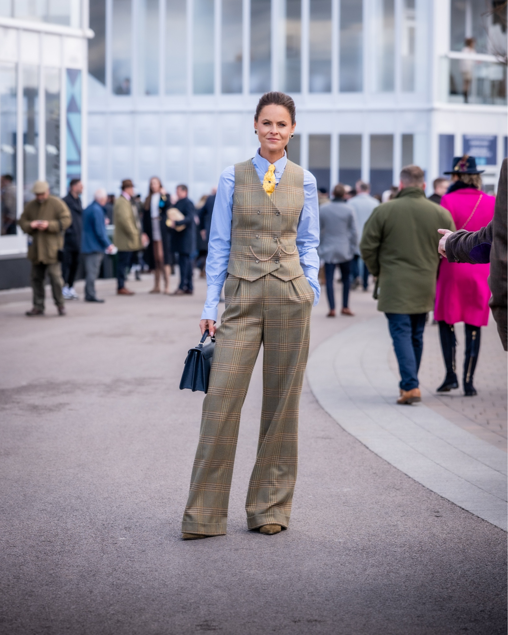 There is nothing I love more than a timeless tweed suit for Cheltenham Races - and this is one of my favourites x



#LTKgrwm #LTKdayinmylife #LTKSpringSale