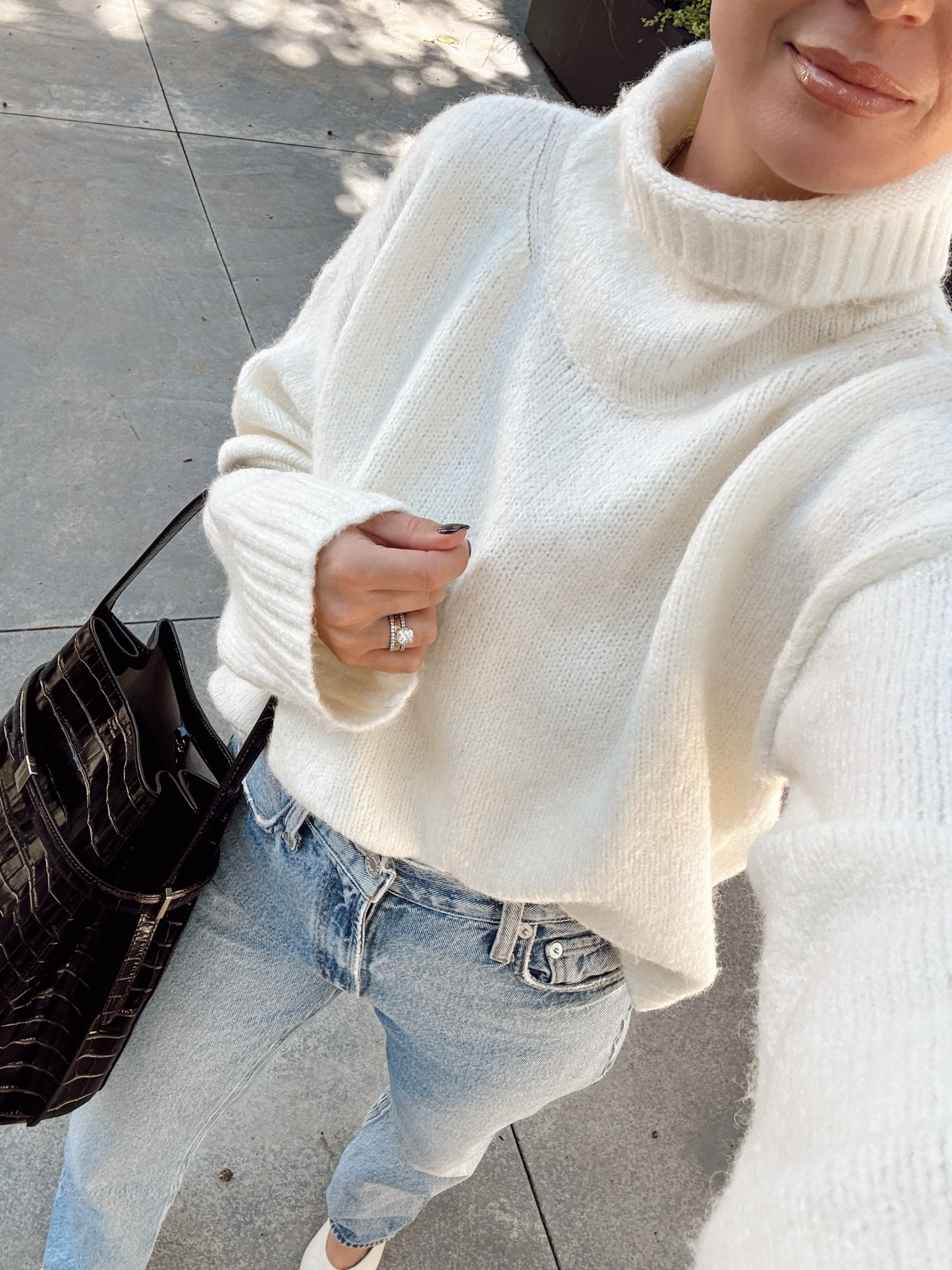 Found the best staple turtleneck for fall/winter! Comes in six colors and fits TTS

#LTKFindsUnder100 #LTKSeasonal #LTKItBag