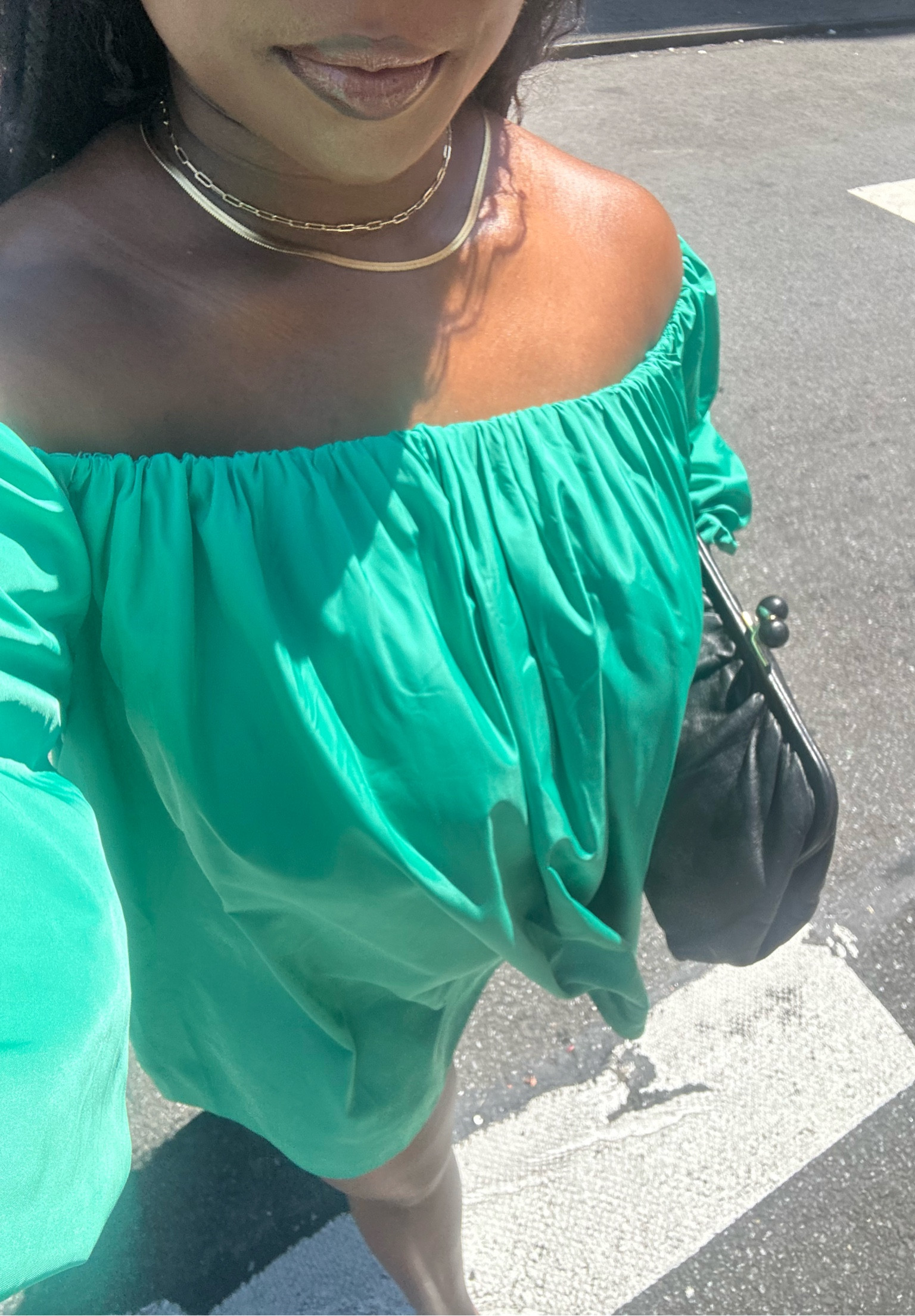 On the moveeeee 💚 #newtoLTK 

#LTKSeasonal #LTKItBag