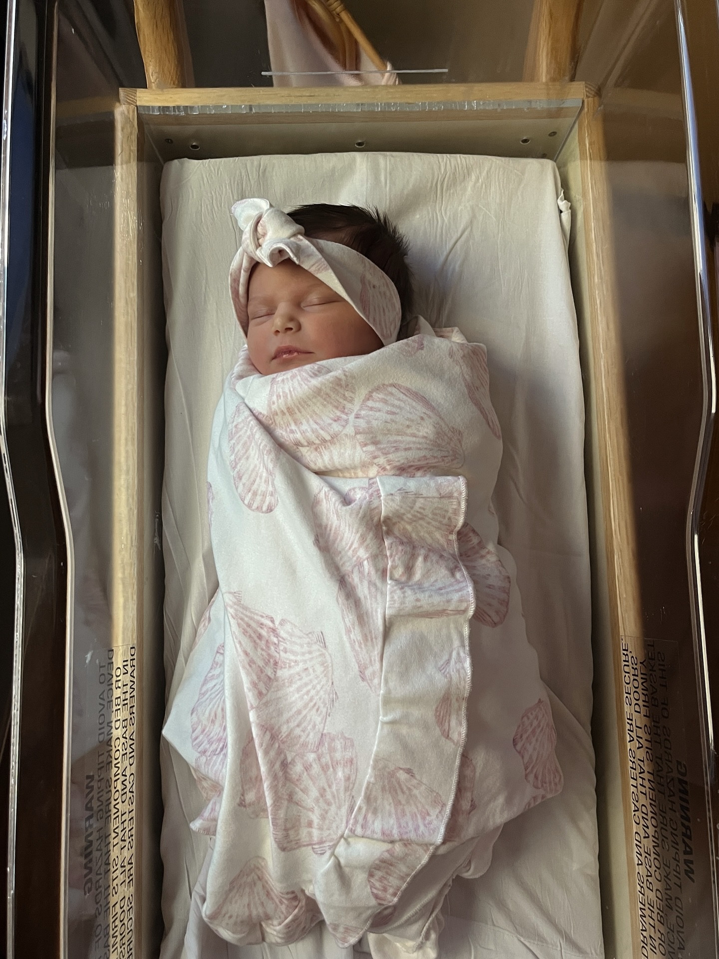 Isla Katherine Linn
December 9th 6:10am 7 lbs 13oz
the best birthday present I could’ve asked for 🎀