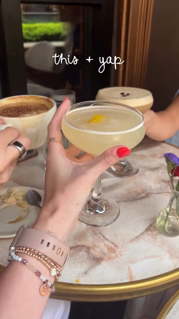 // this + yap 🥂🫶🏻 this is your sign to make time for your people 🤍☀️ #yapsession #girldinner #girlgang //