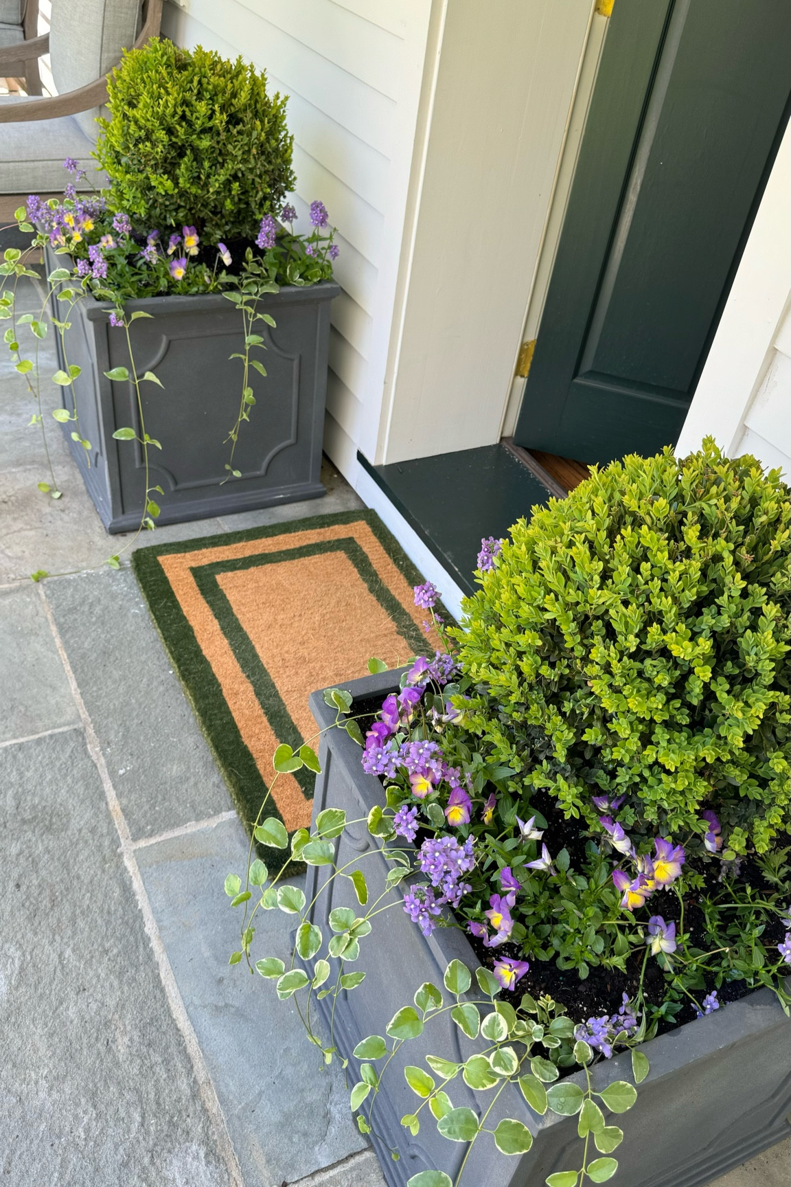 Entryway is ready for spring! 

#LTKhome #LTKSeasonal