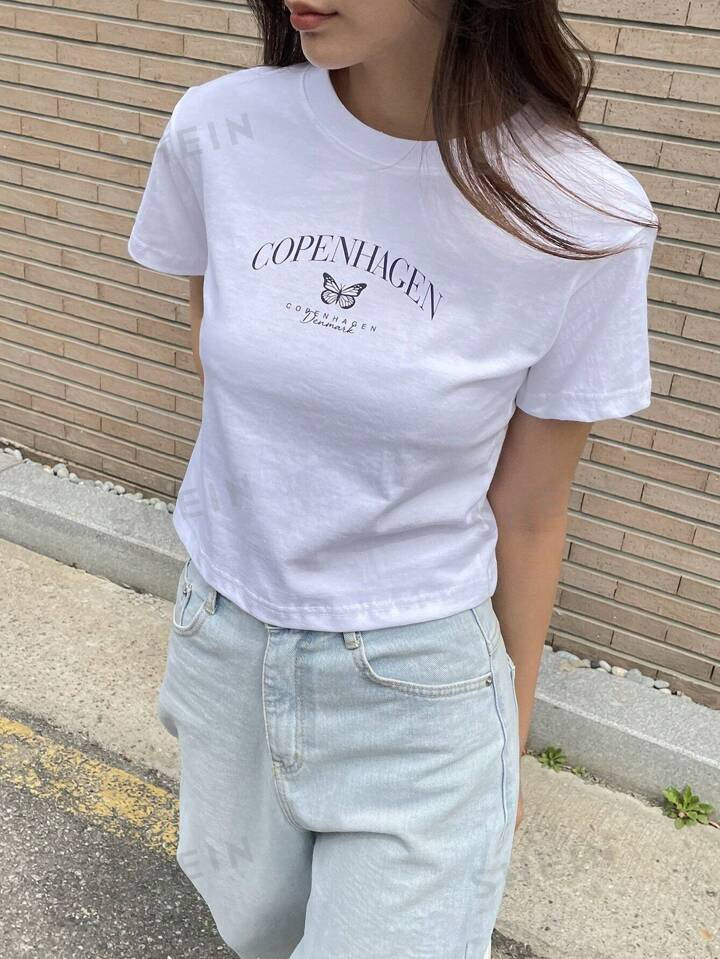 DAZY Butterfly & Letter Graphic Tee | SHEIN