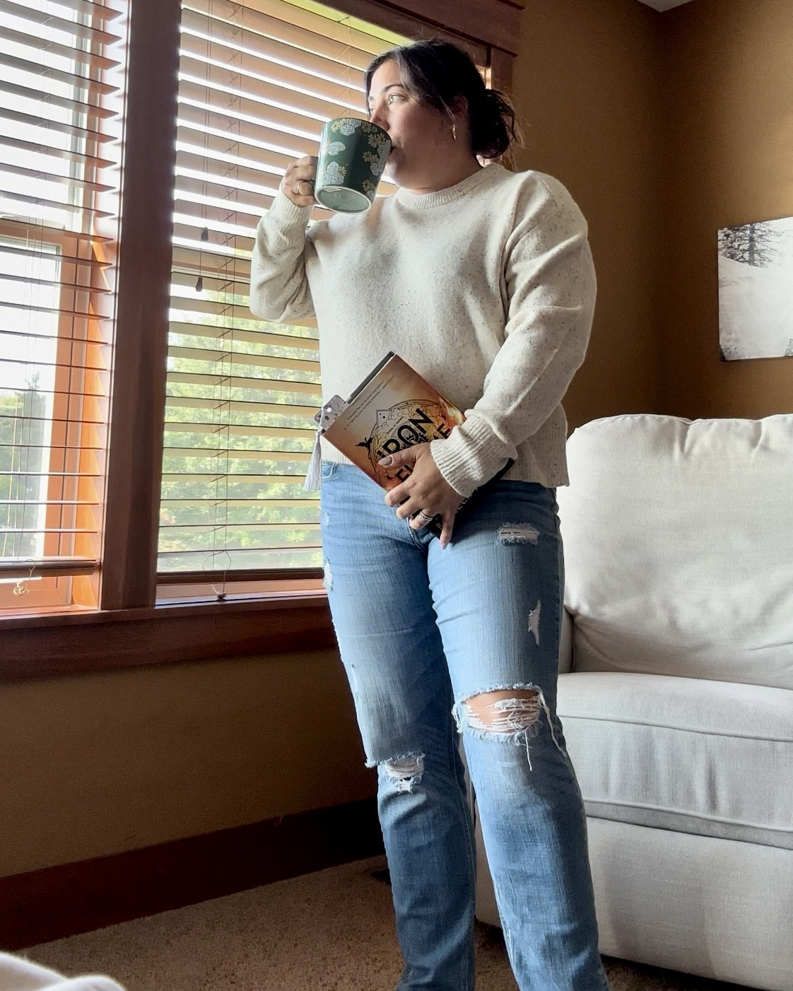 She’s feeling cozy ✨

This oatmeal sweater is so comfortable and versatile. It’s slightly cropped so it can show off whatever cute bottoms you pair it with. And it had multicolor speckles throughout giving it a subtle confetti effect which I love.

Pair this sweater with some comfortable bottoms and curl up with your latest read. My personally, I’m about halfway through Iron Flame 🐉  

Top it all off with a cup of tea or coffee and you’ve got the look!

#LTKHome #LTKMidsize #LTKSeasonal