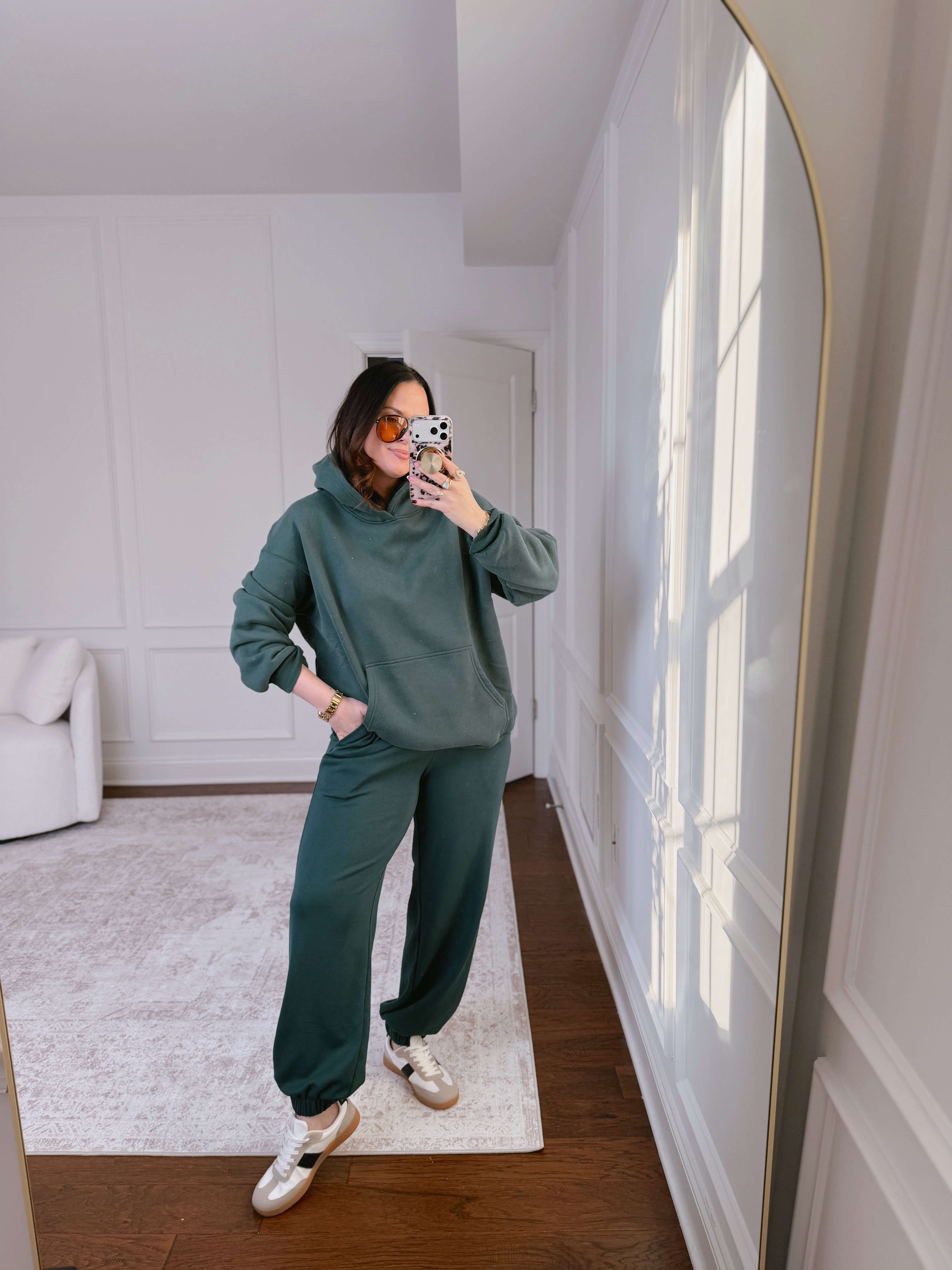 The coziest fleece lined sweat set.. this color is perfect for the holidays.. I will be snagging more ASAP! Wearing a large in both.. 

 

#LTKootd #LTKMidsize #LTKFindsUnder50