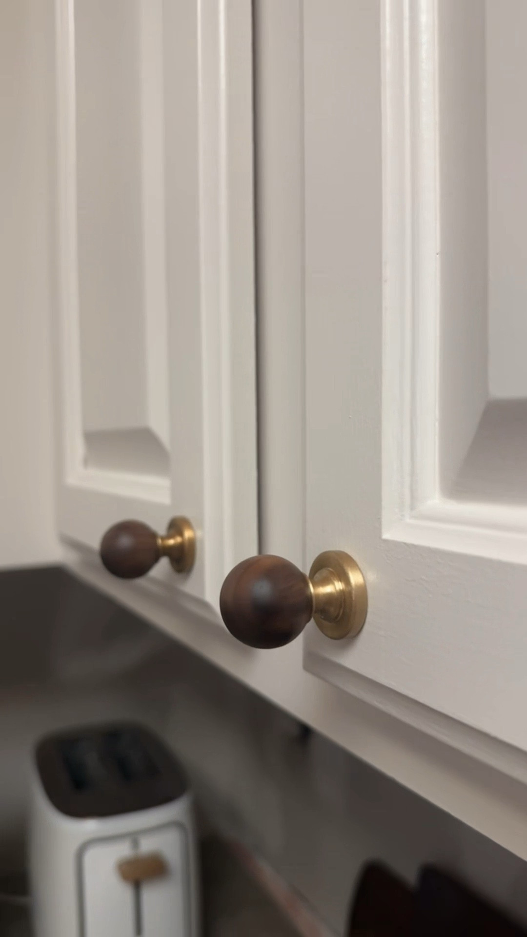 Stunning kitchen hardware 

#LTKFindsUnder50 #LTKSaleAlert #LTKHome