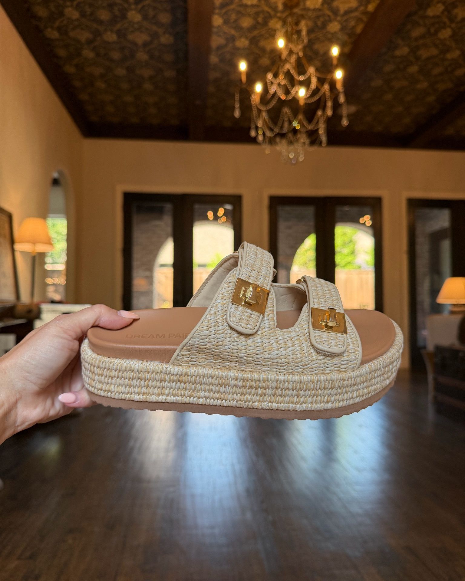 Latest Amazon shoe haul! One of my favorite brands. So many good summer staple shoes. Swipe for all!

#LTKSaleAlert #LTKSeasonal