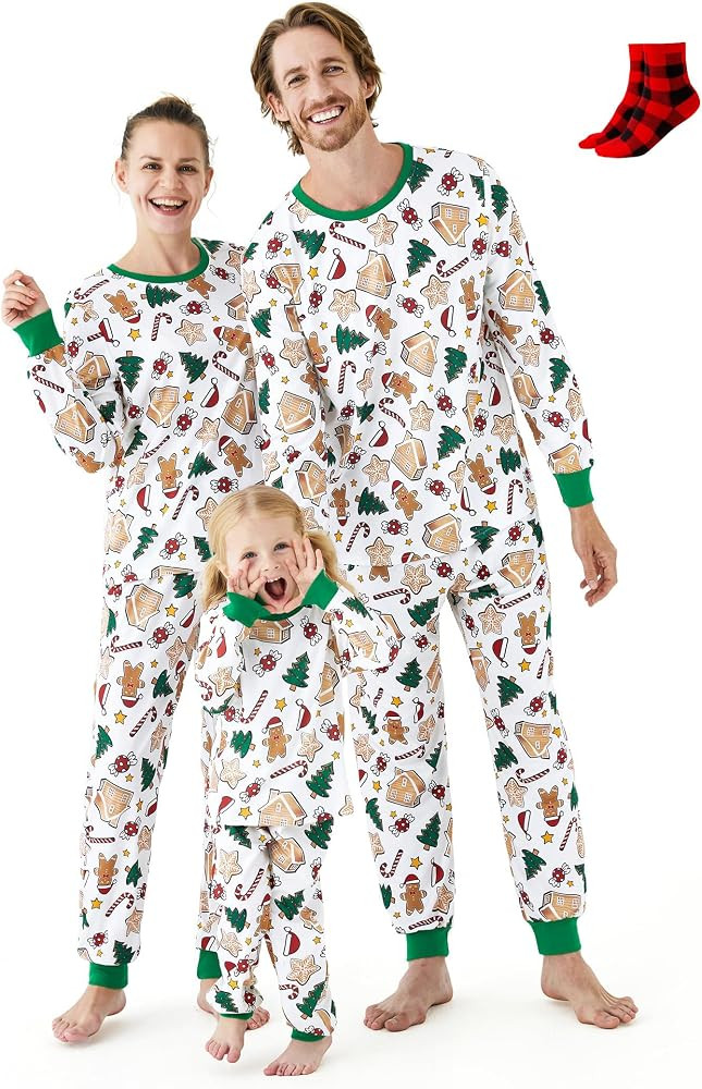 PATPAT Christmas Family Matching Pajama Sets Includes Christmas Socks - Perfect for Family Photos... | Amazon (US)