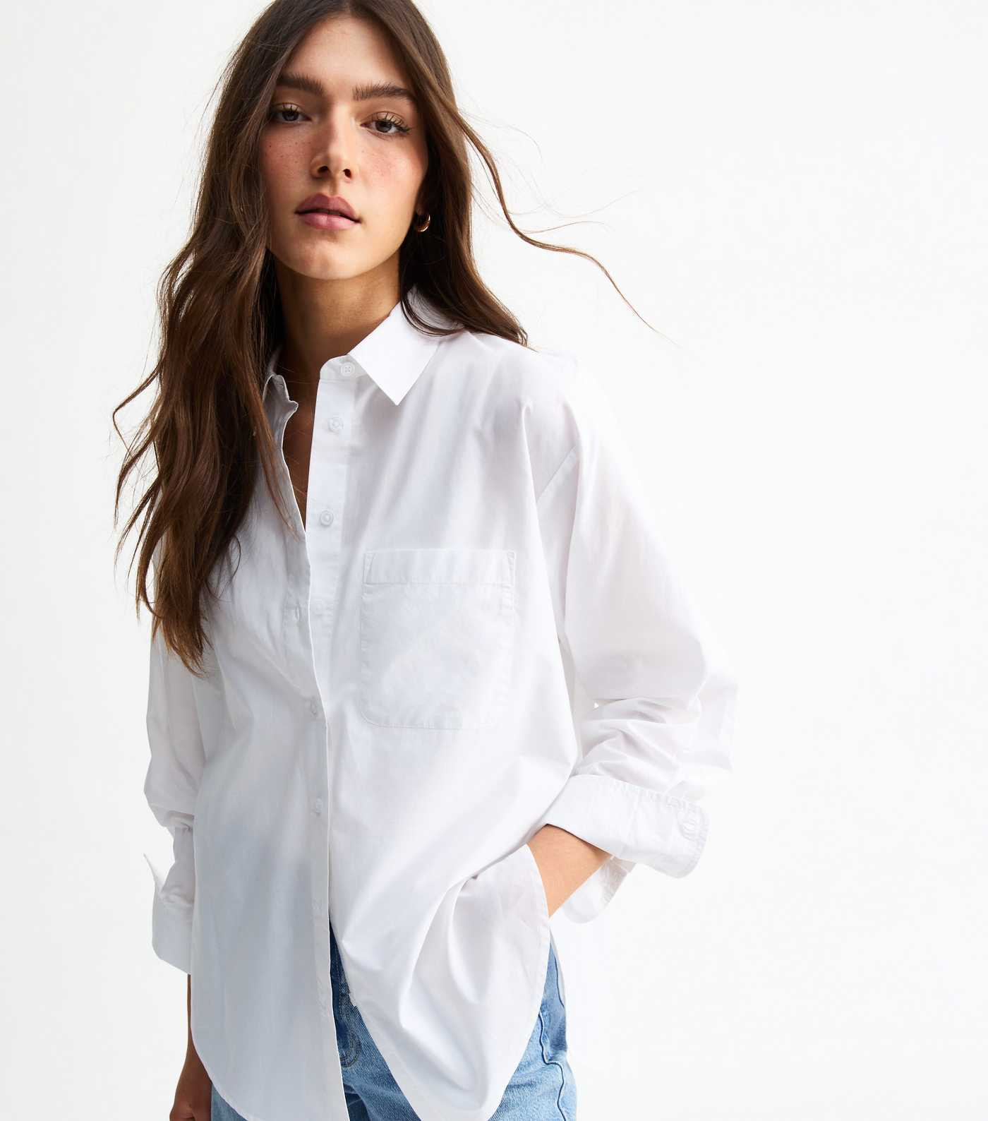 White Long Sleeve Curved Hem Poplin Shirt | New Look | New Look (UK)
