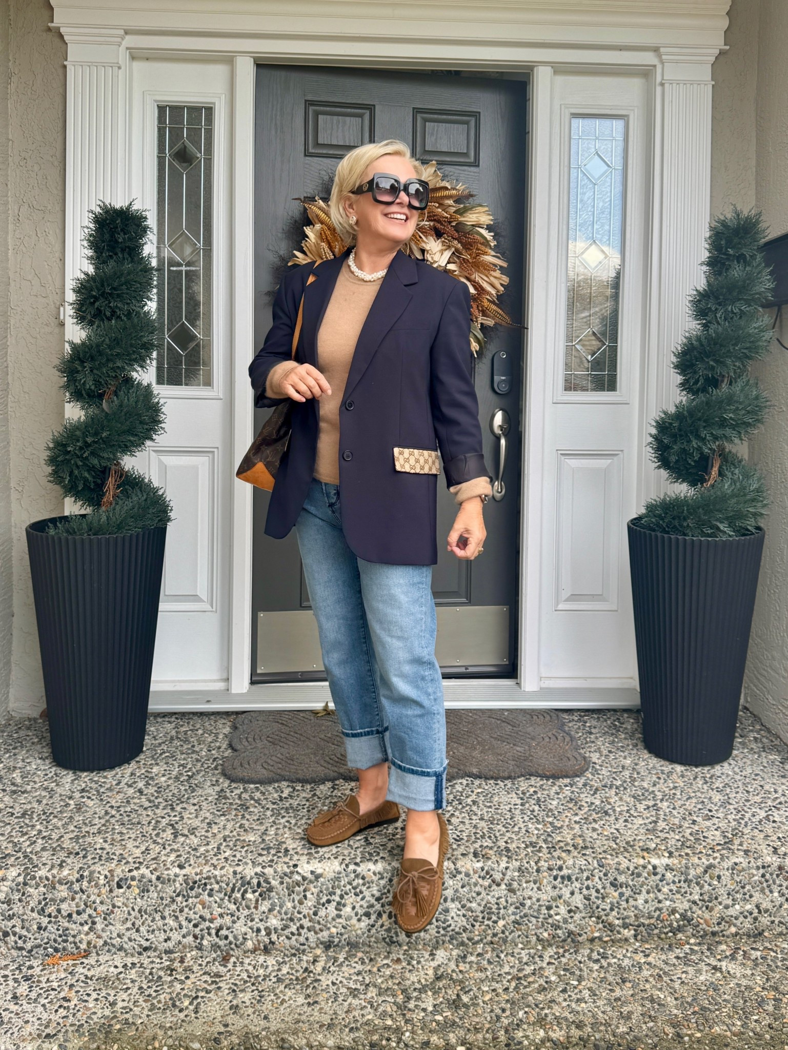 A navy blazer is always a good idea . 

#LTKStyleTip #LTKShoeCrush