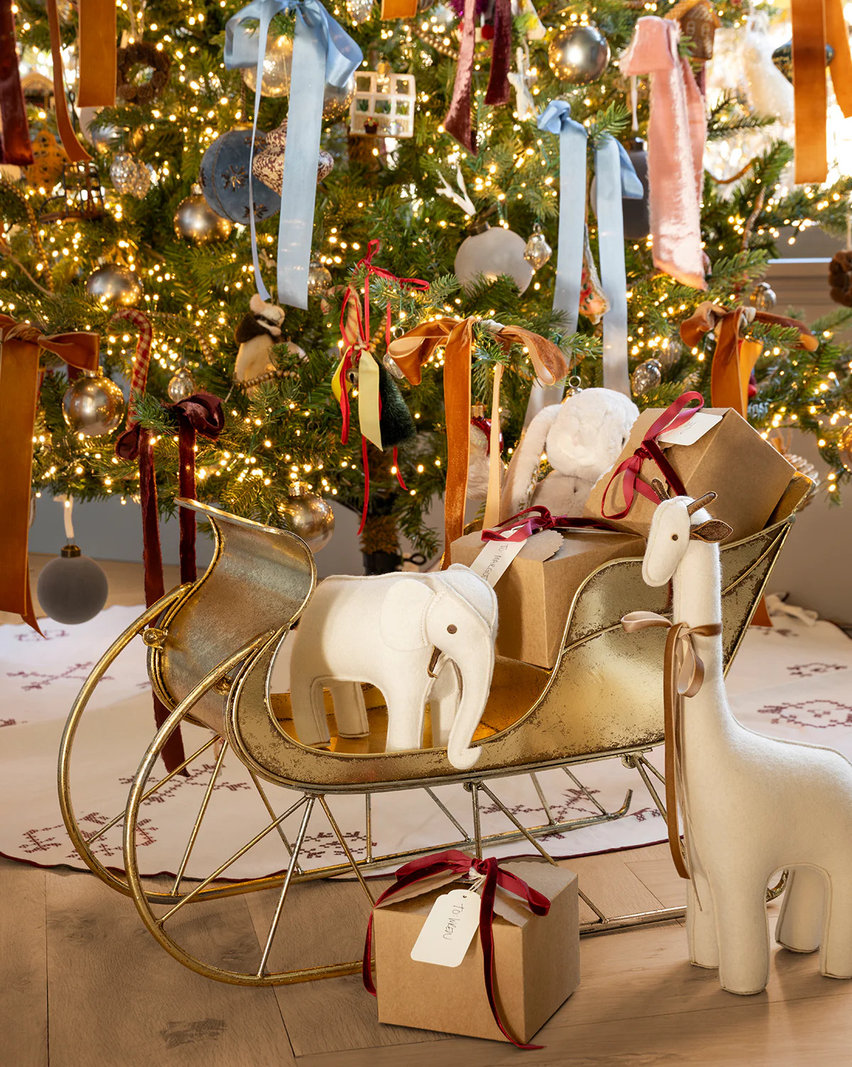 Golden Sleigh | McGee & Co. (US)