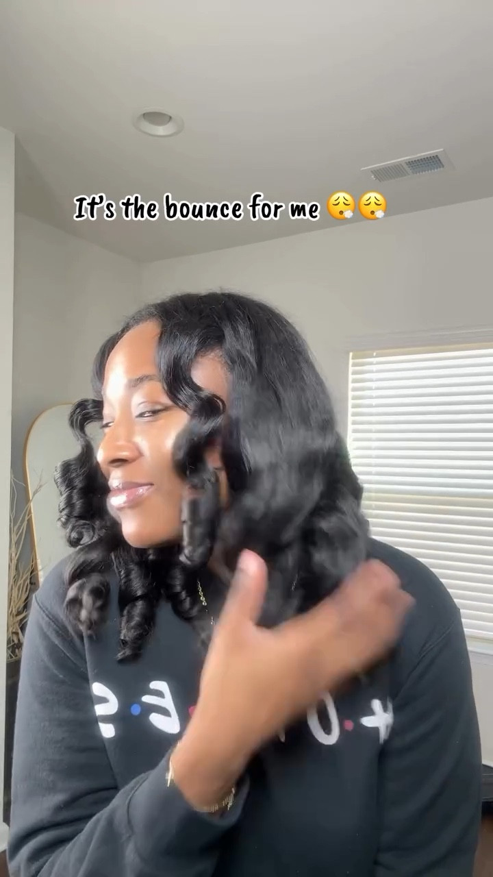 You see that bounce?!? Very demure🤏🏾, very healthy 🤏🏾🥰🥰

#tymobeauty #naturalhairinspo #naturalhairstyle #naturalhairtutorial #permrods

#LTKselfcare #LTKvlog #LTKBeauty