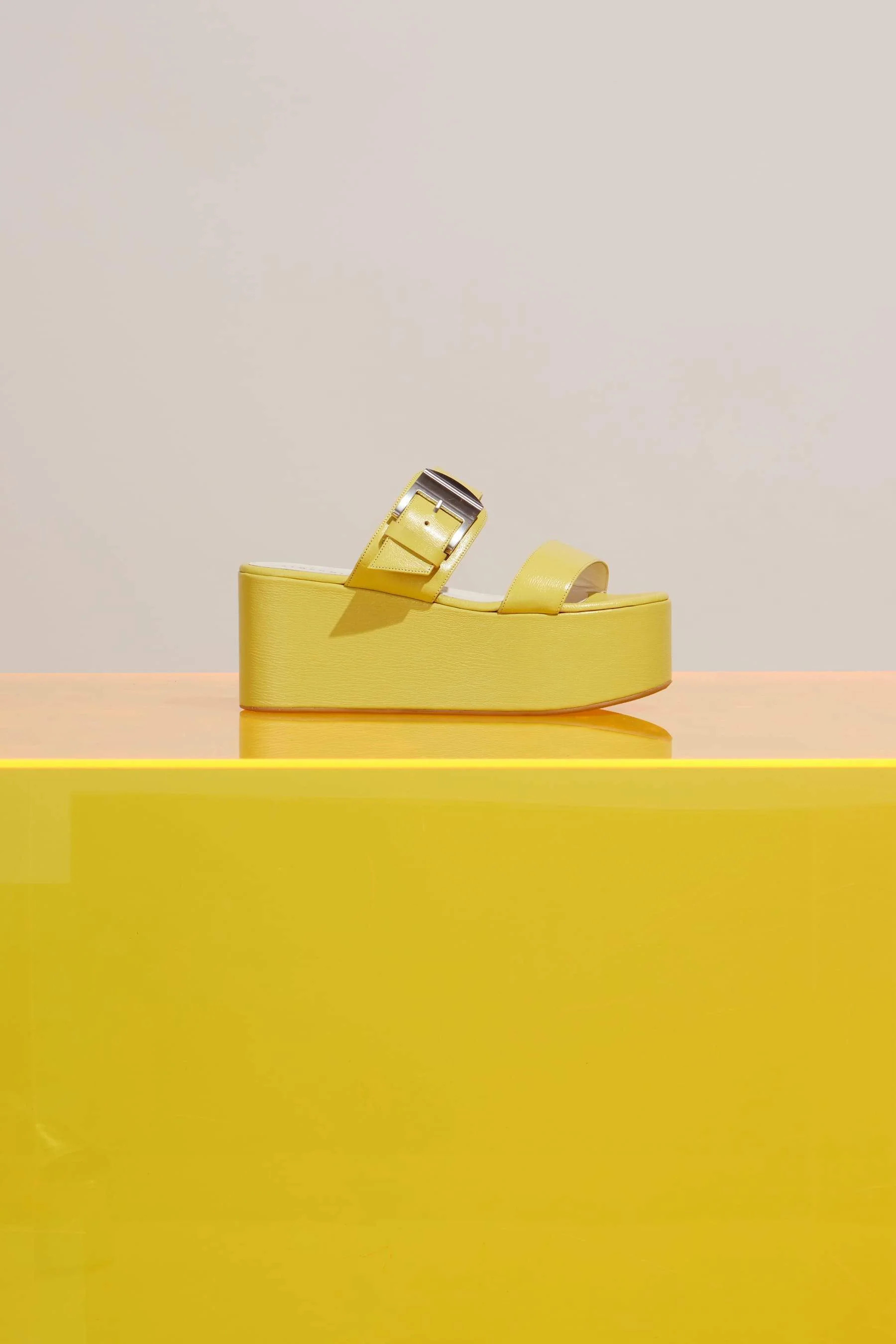 Coaster Platform in Sea Lemon | Simon Miller