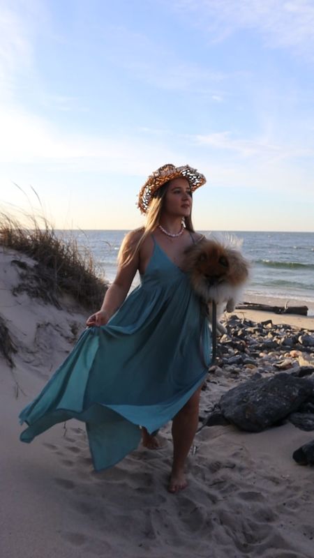 Summer dress and accessories you will wear on repeat✨

#summeroutfit #dress #maxidress #hat #countryconcert #western #coastalcowgirl #accessories


#LTKTravel #LTKFindsUnder100 #LTKVideo