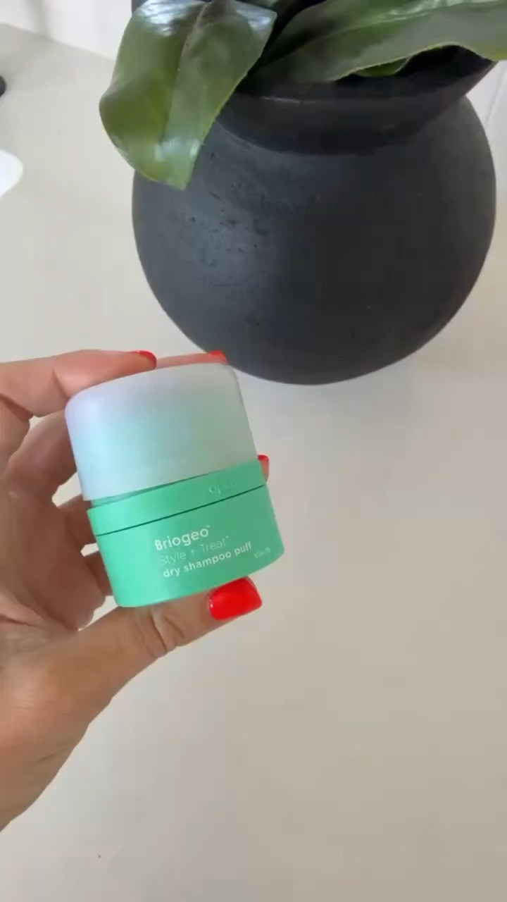 the perfect dry shampoo! covers grays and is great for dark hair! comes in clear too!

#LTKselfcare #LTKBeauty #LTKootd