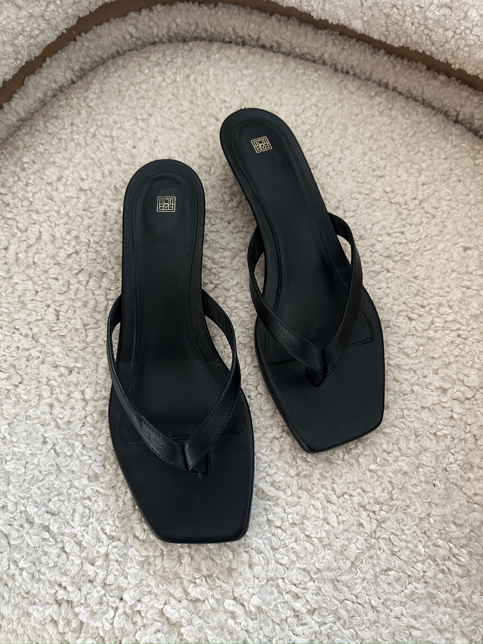 Love these sleek heeled sandals for spring/summer. Fit tts 
Featured in the #springcapsule #sandals

#LTKSeasonal #LTKshoecrush #LTKstyletip