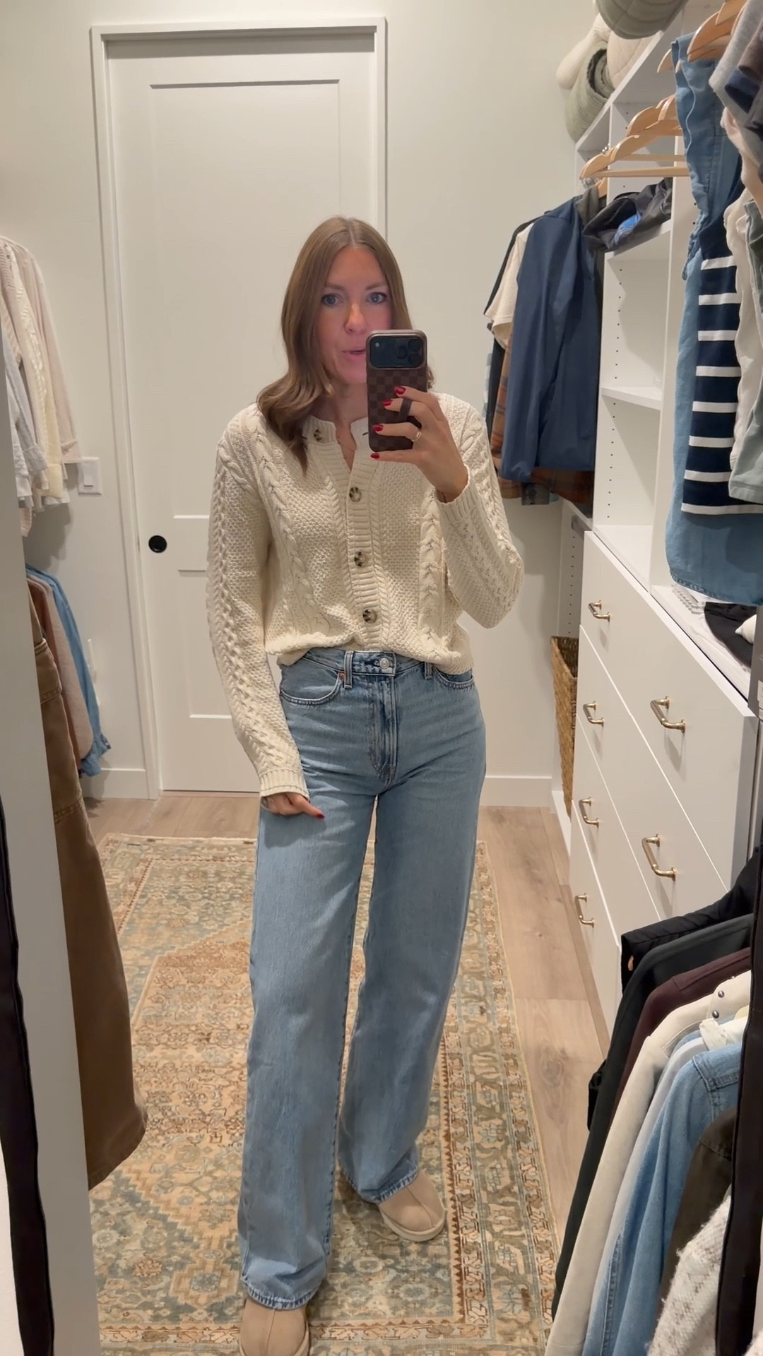 Love this cardigan! Wearing a S. 

#LTKFindsUnder50 #LTKStyleTip #LTKHoliday