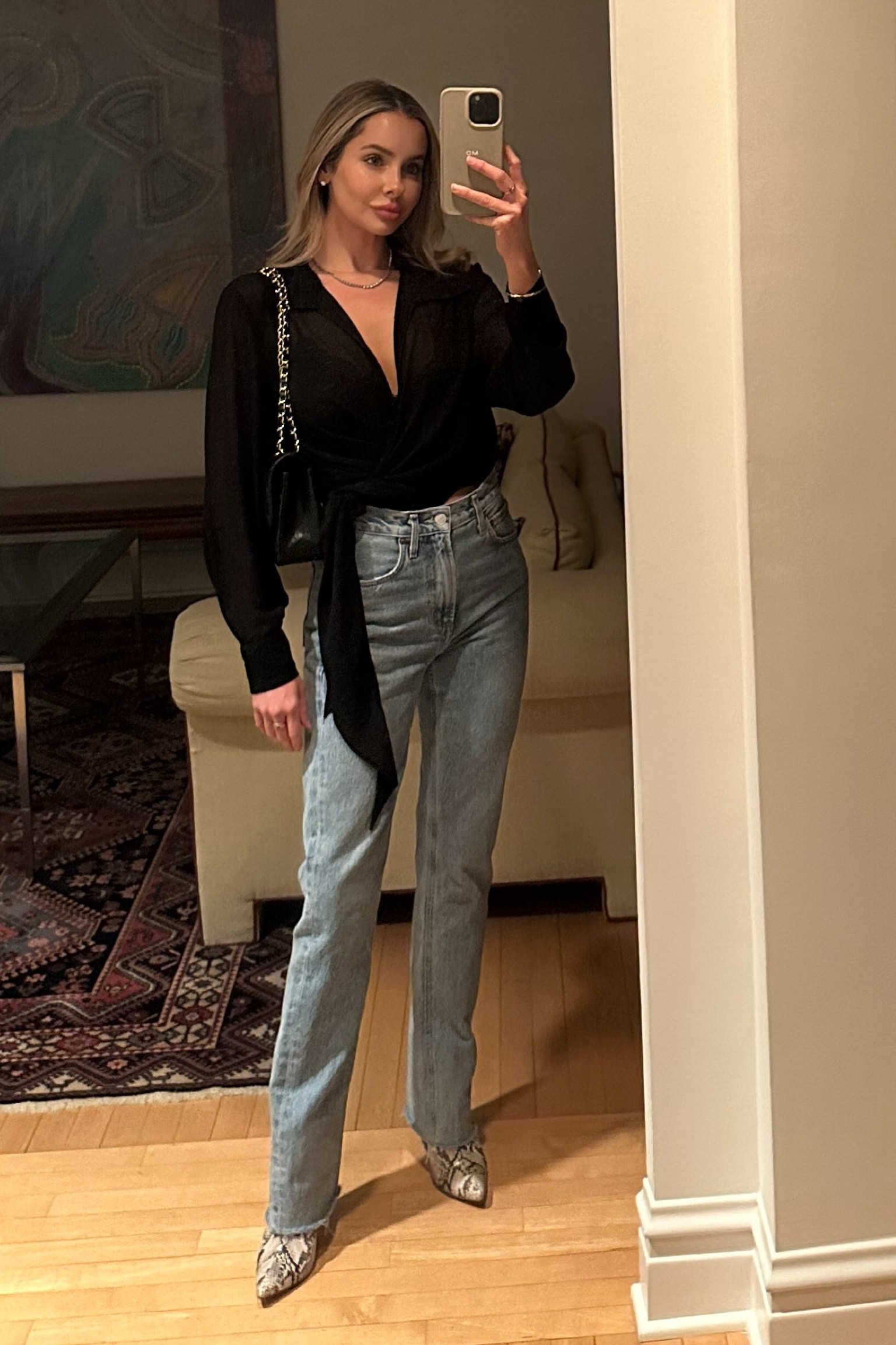 These jeans make your legs look miles long - true to size, I wear size 24 