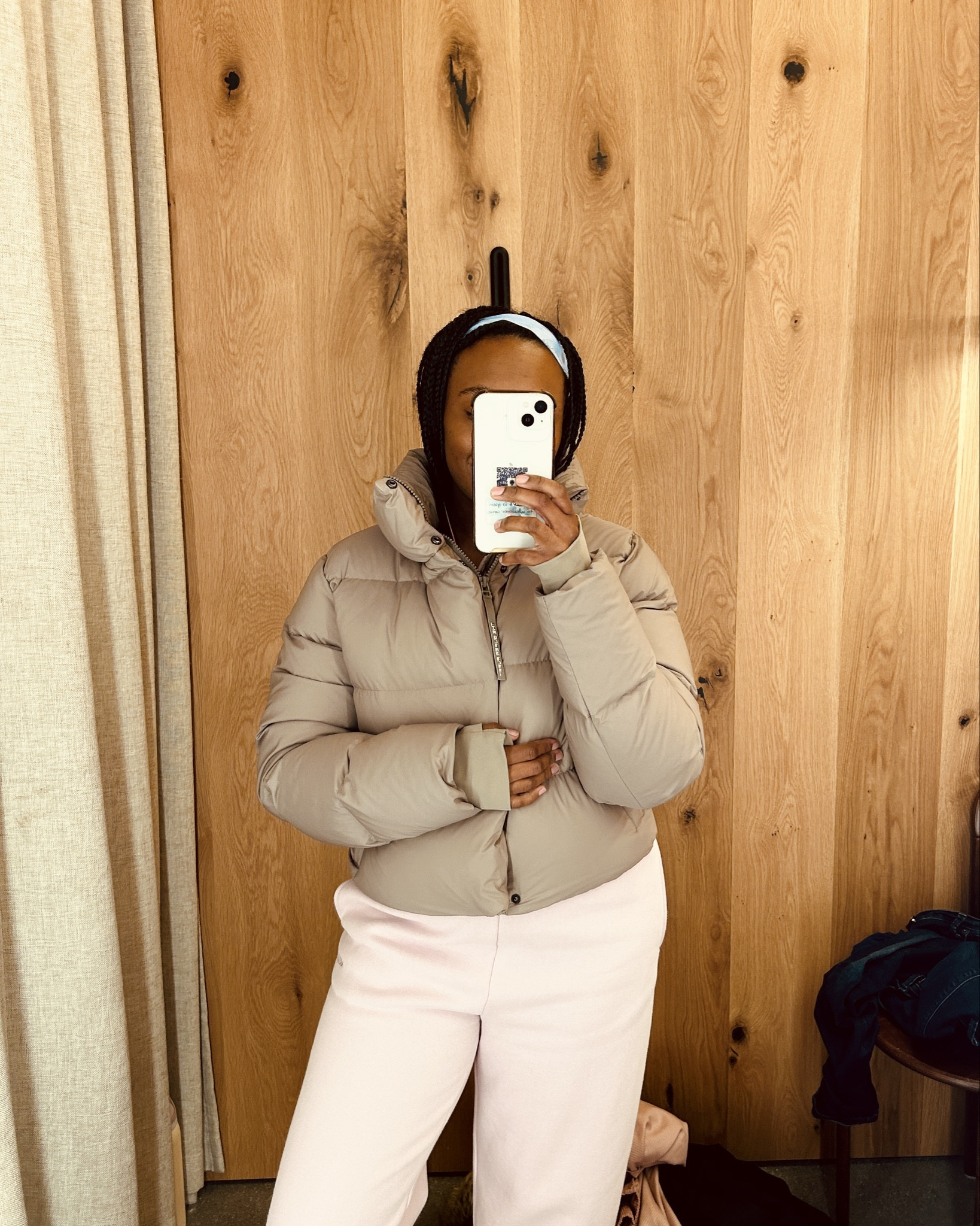 pick this for extra cozy, super puffy winter wear to protect you on cold days (while looking fabulous too) ☺️ an #aritzia find worth adding to your cart (and closet) ASAP #addtocart #fittingroom 

#LTKPetite #LTKootd #LTKSeasonal