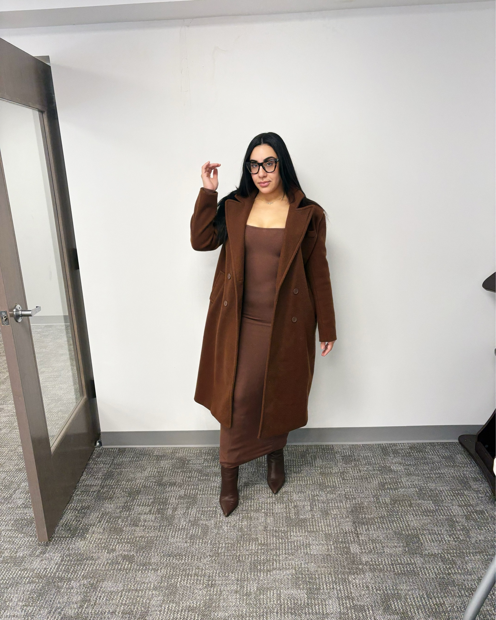 Don’t know what to wear for Thanksgiving I have some ideas & the perfect $20 dress that goes great with heels or sneakers 🤎
In 2 colors! 
Linking my @amazon boots that get here before the holiday! And my @forever21 trench coat 🧥 

#fallfashion #fallfashioninspo #newarrivals #falldress #falldresses #browndress #phillyboutique

#LTKootd #LTKMidsize #LTKWorkwear