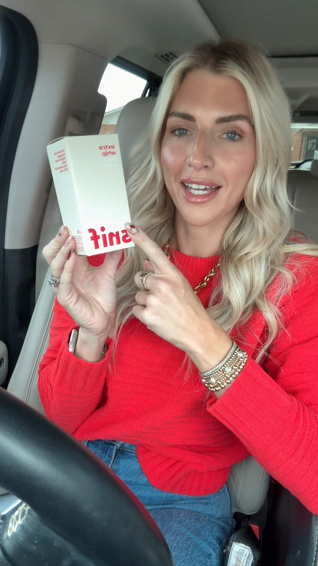 The new extra whipped fragrance from snif smells so good! 🧁
