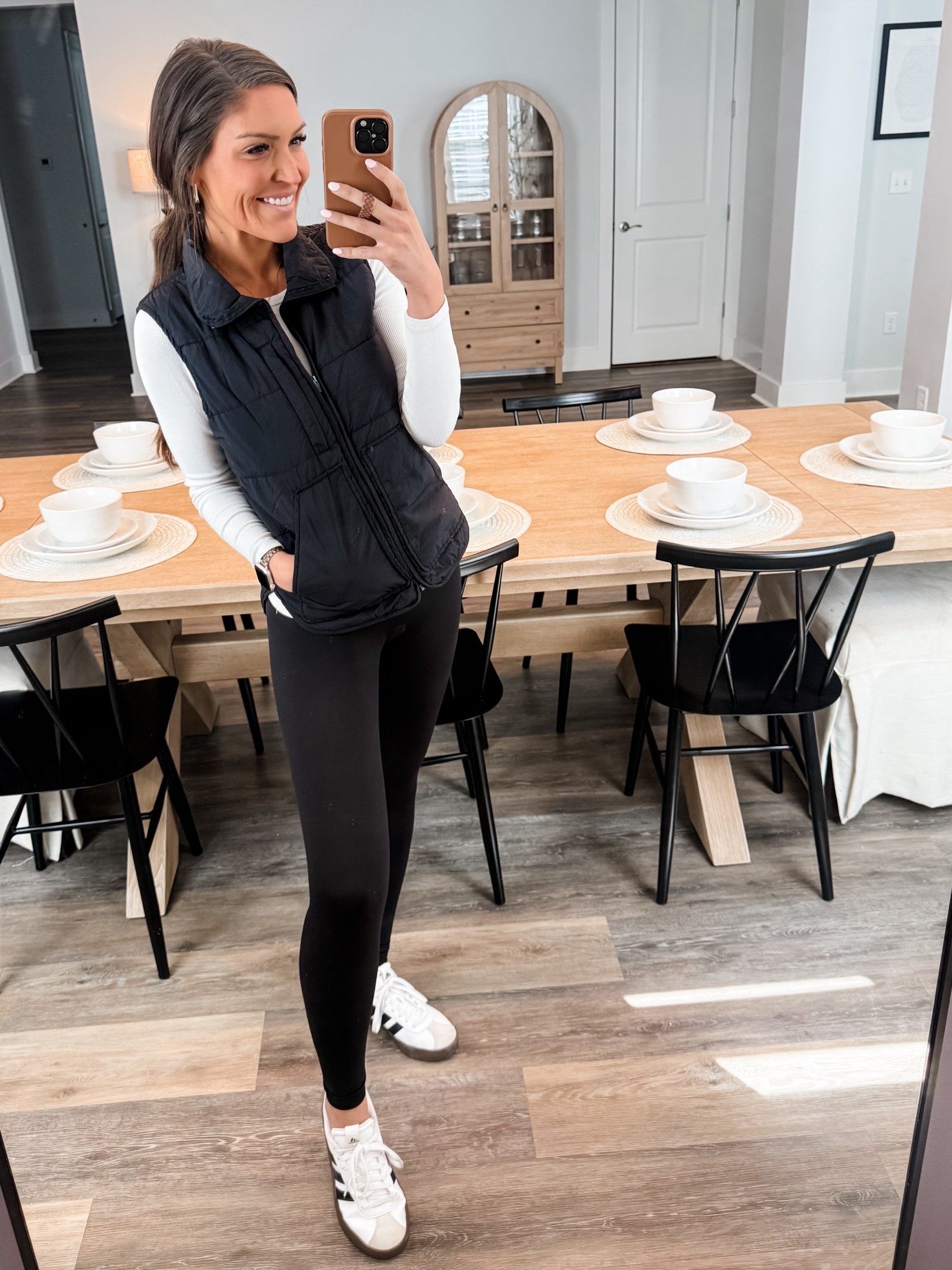 Top: X-Small
Vest: X-Small
Leggings: X-Small

#LTKootd #LTKPetite #LTKActive