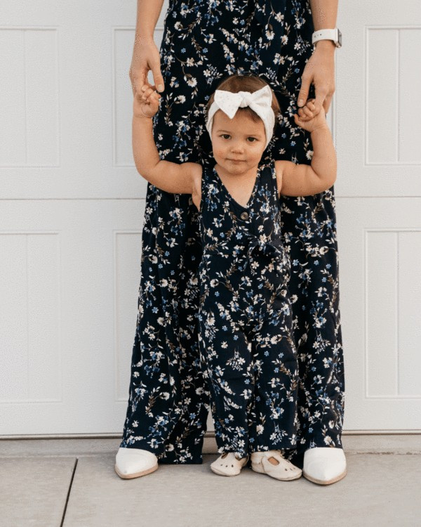 Elsie Mommy & Me Button Front Jumpsuit - Navy Floral | Bailey's Blossoms