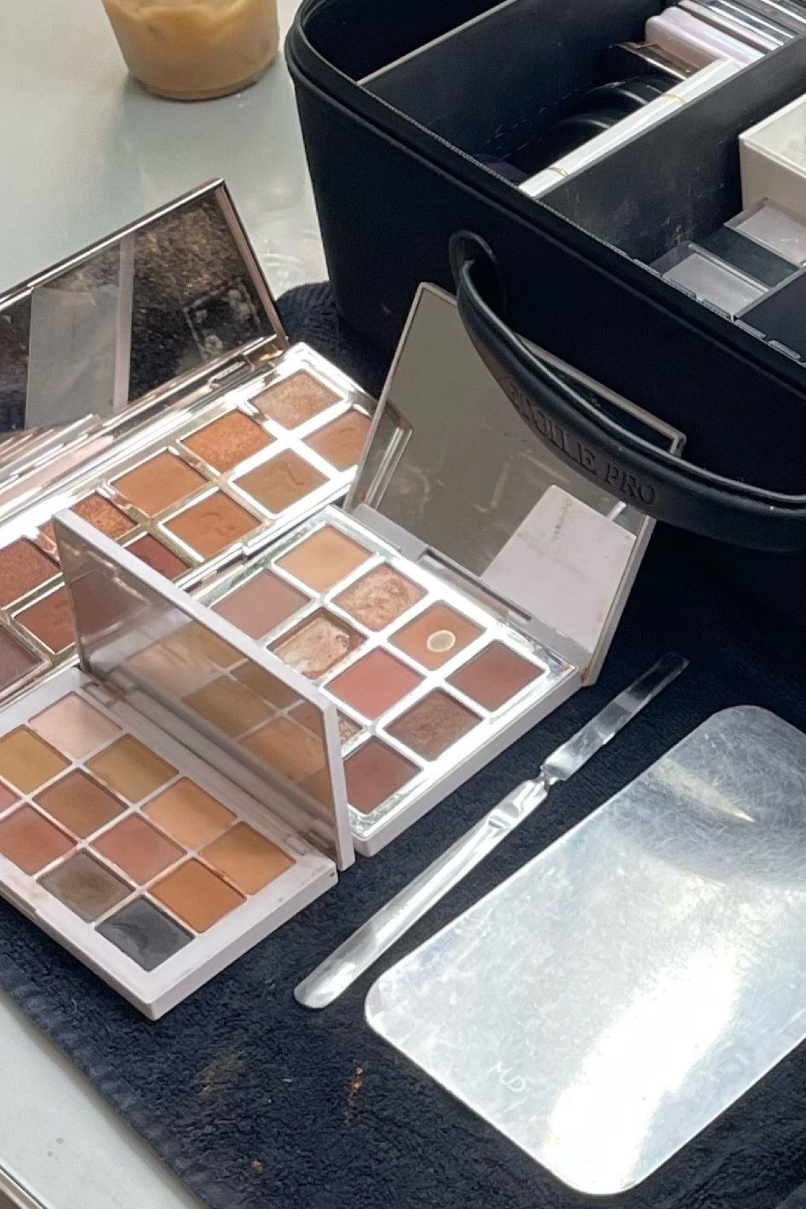 Go to eyeshadow palettes!!! 