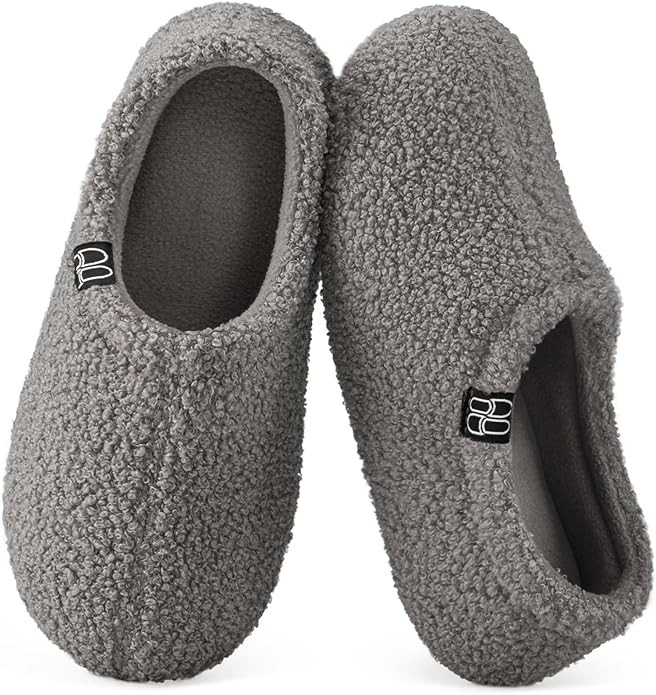 HomeTop Women's Fuzzy Curly Fur Memory Foam Loafer Slippers with Polar Fleece Lining | Amazon (US)