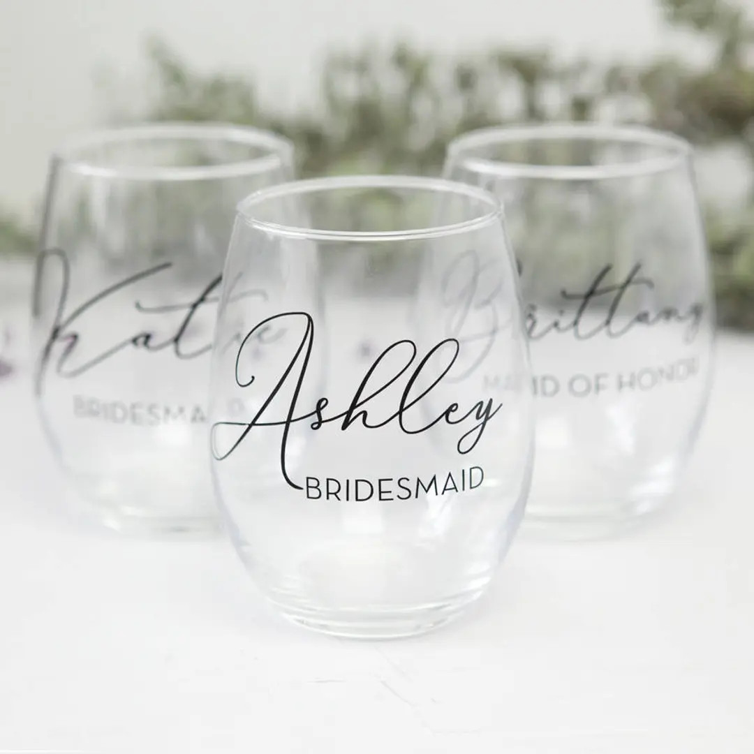 Script Personalized Wine Glasses, Bridesmaid Gifts, Custom Bridesmaid Glass, Bridal Party Gifts, ... | Etsy (US)
