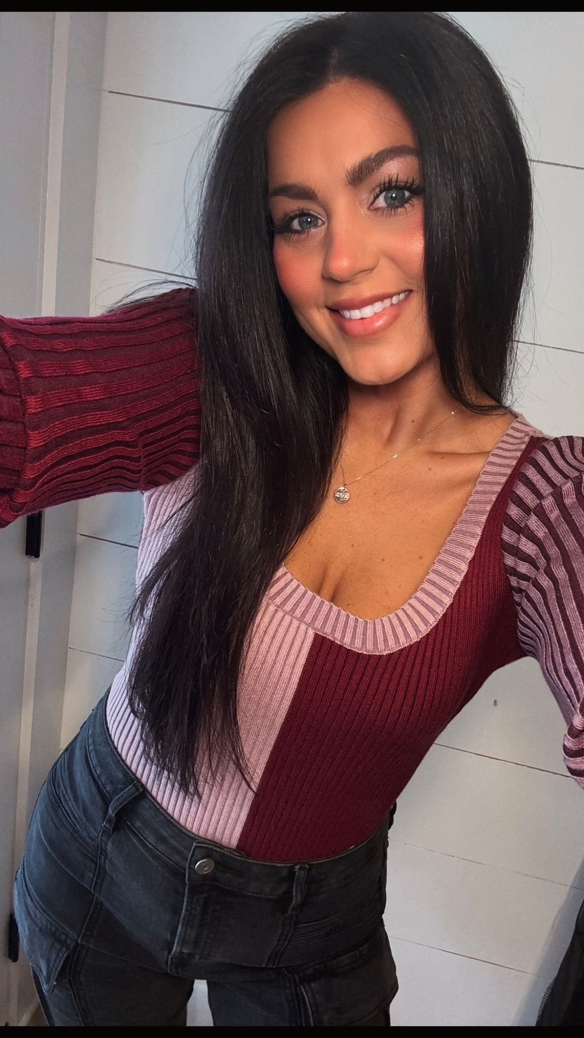 So obsessed with this top I have it in 3 different colors 😍

#LTKootd #LTKgrwm #LTKmomlife