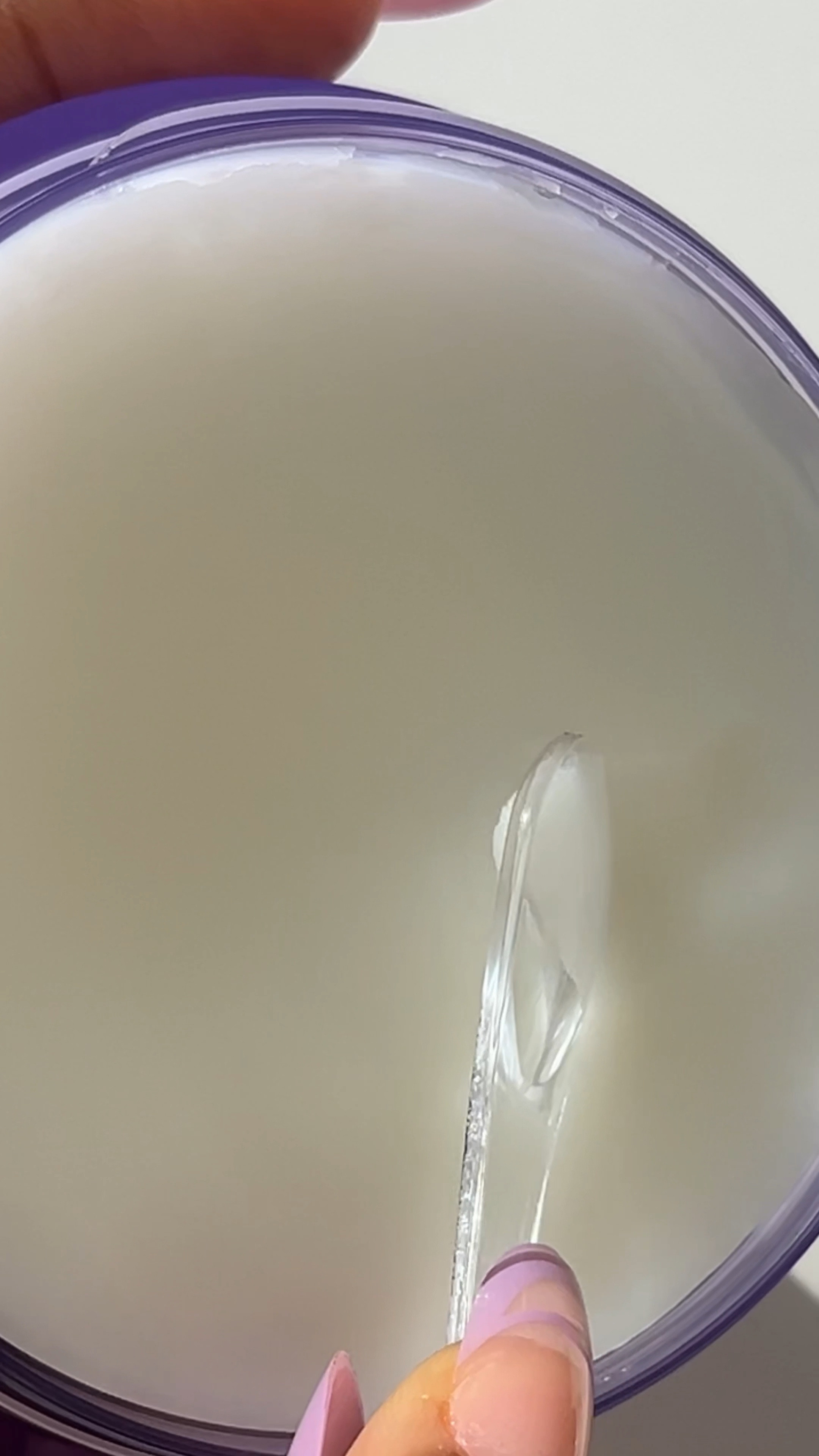 If you’re looking for a good cleansing balm you should try this one by Clinique. It will remove all your makeup in no time. 

#LTKGiftGuide #LTKbeauty #LTKVideo