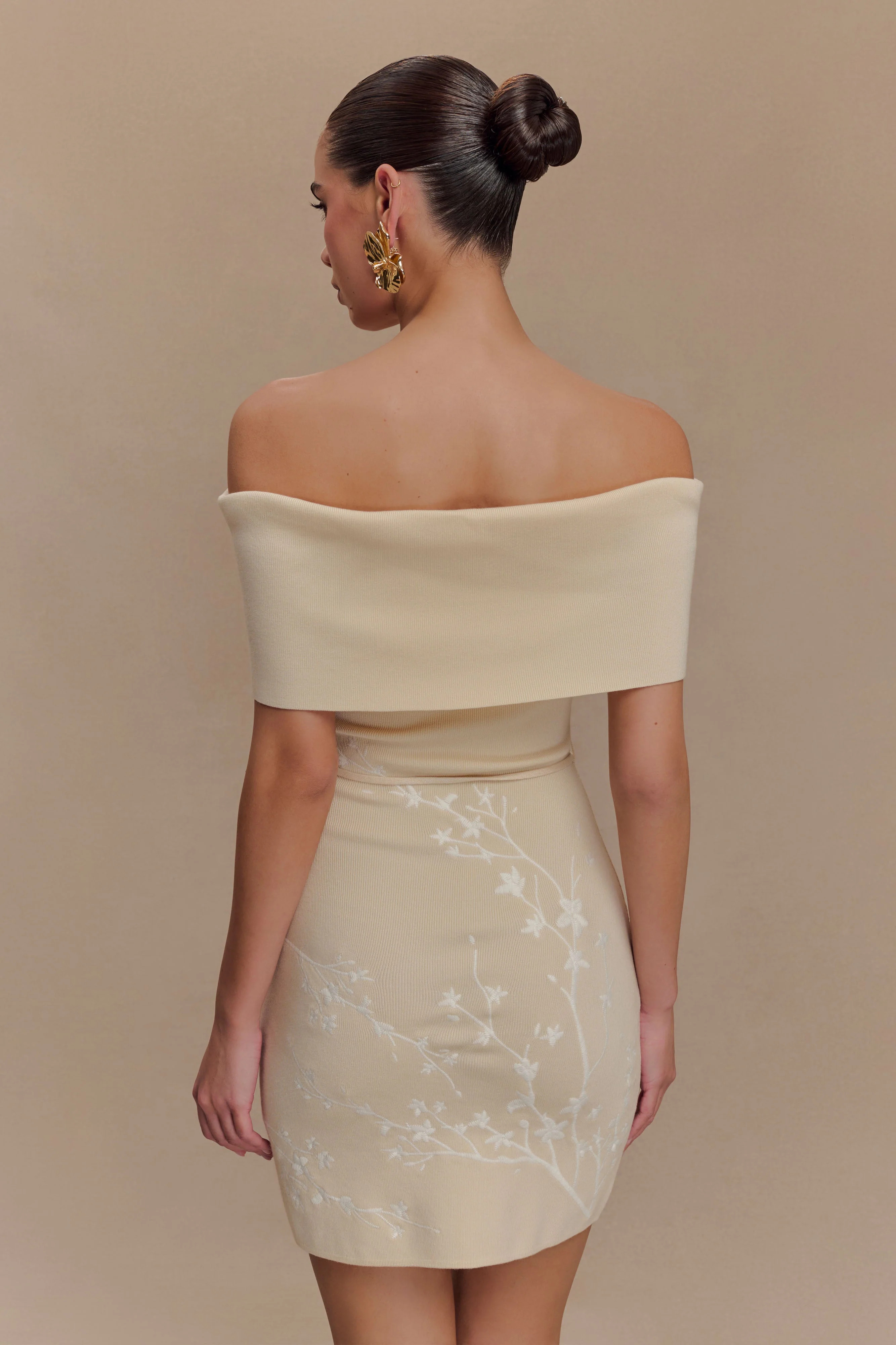 Off Shoulder Embroidered Knit Mini Dress - Cream And Ivory | MESHKI US