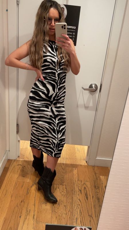 Such a great fit! True to size. Thick sweater like material - so flattering.

Animal print midi dress Express
Wedding guest dress spring wedding dress


#LTKunder100 #LTKSeasonal #LTKFind