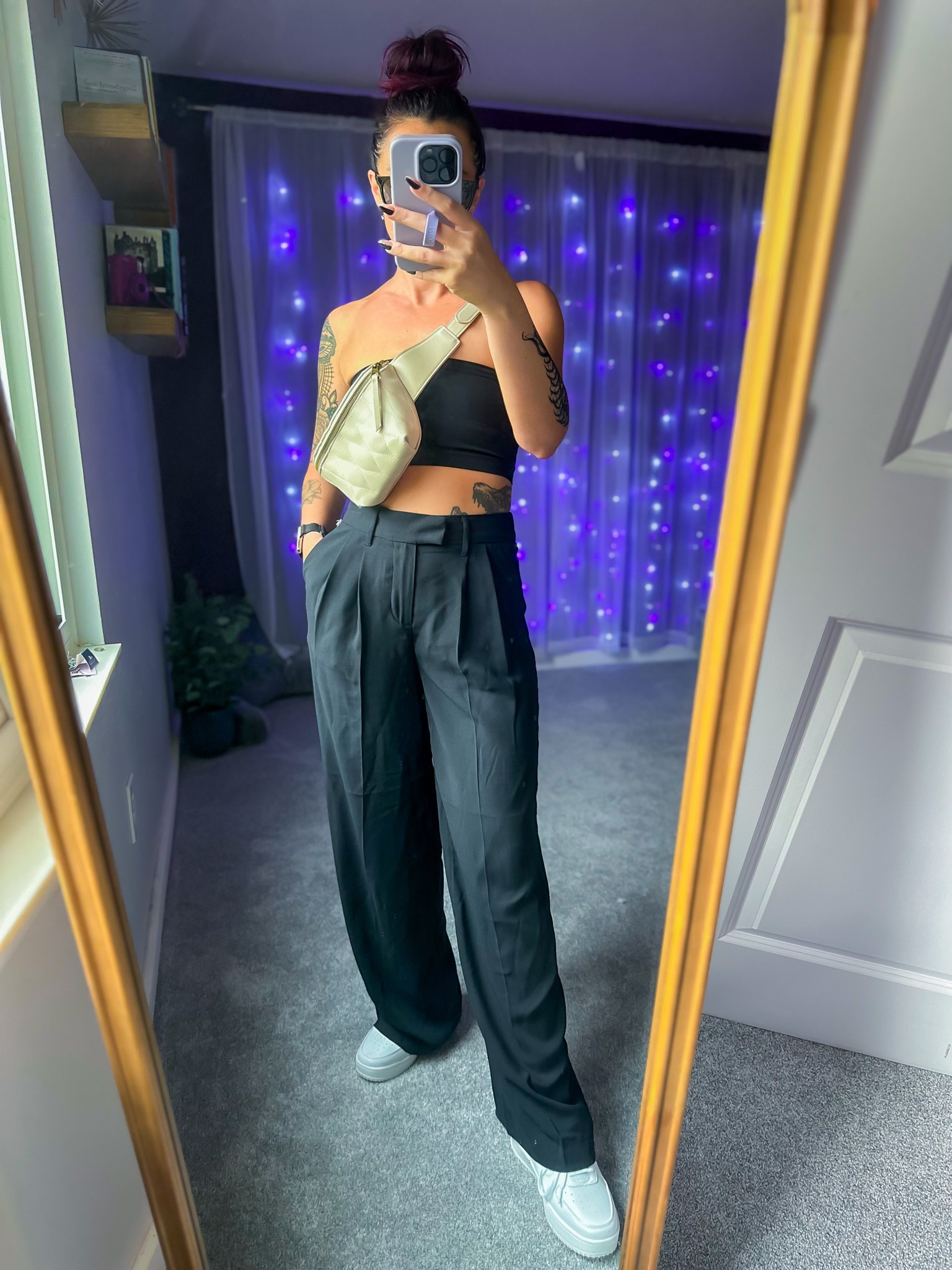 Black + white 

Love a classy trouser paired with a tube.

#LTKFind #LTKstyletip #LTKunder50