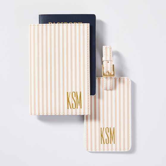 Fillmore Vegan Leather Luggage Tag and Passport Case | Mark and Graham