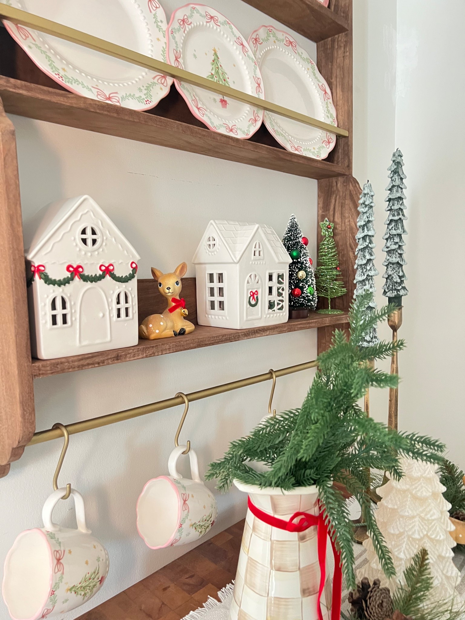 In love with this Plate Rack!!!
Magnolia



#LTKHome #LTKHoliday