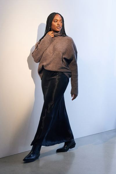 Oversized Turtleneck Sweater - Dark taupe - Ladies | H&M US | H&M (US + CA)