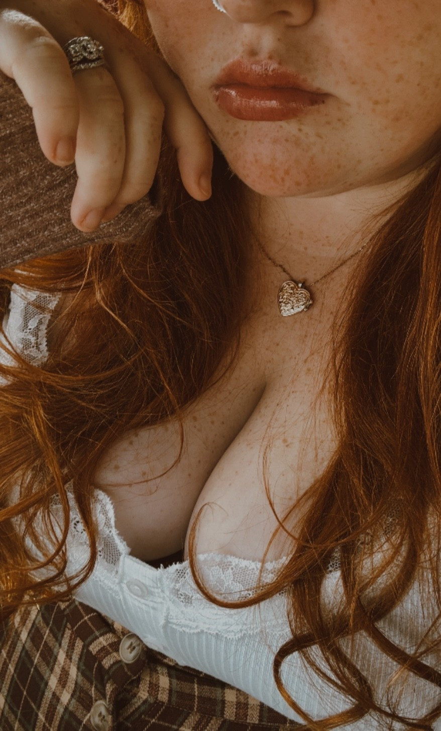 if you have big b00bs like me, here’s my favorite top & bra for amazing support 😍


#LTKBeauty #LTKPlusSize #LTKMidsize