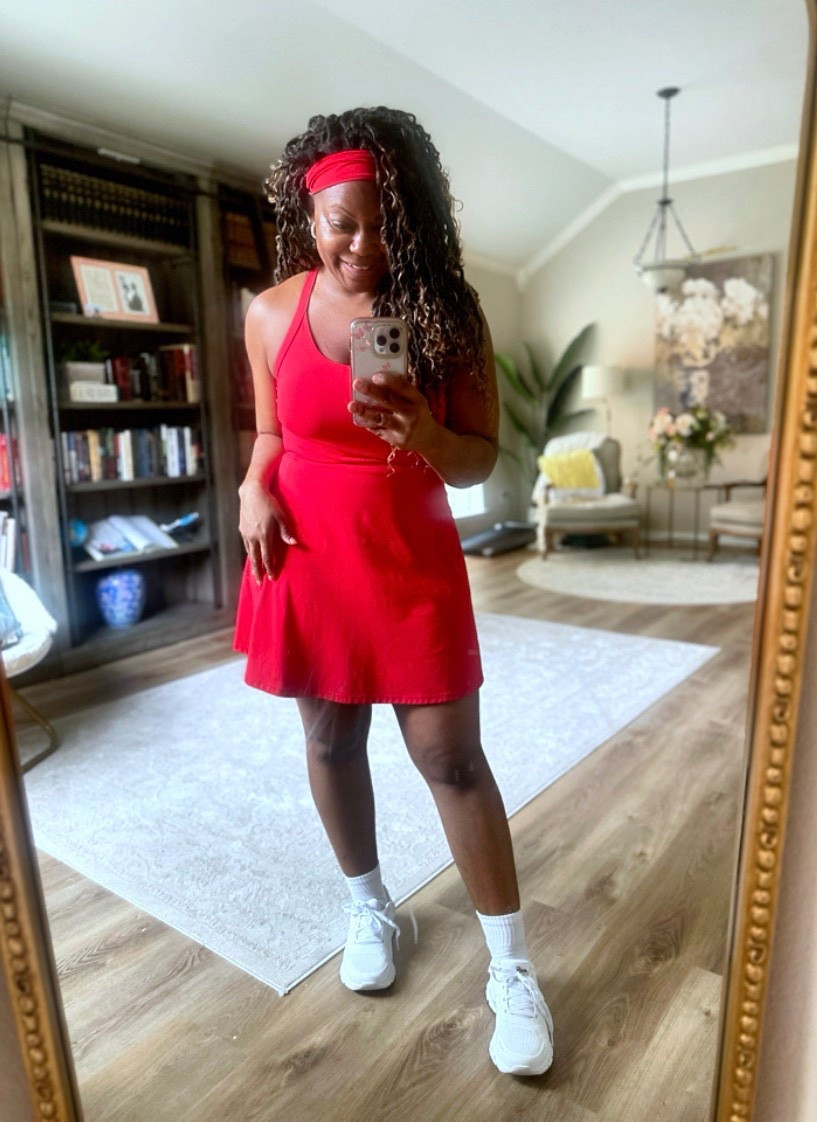 Loving this active weird dress and always love a pop of red!❤️🌹💌

#LTKootd #LTKActive