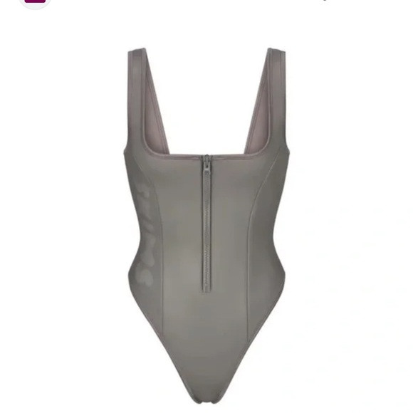 SKIMS RUBBERIZED SCUBA SWIM ONE-PIECE NWT | Poshmark