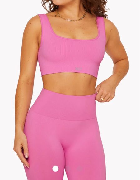 Set Active Flamingo 💕 Giving all the Barbie vibes!! Perfect for Pilates!

#LTKFitness #LTKFind #LTKU