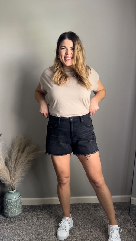 The best jean shorts for my MIDSIZE girls with thick tummies from Walmart. I’m a size 12 and 5 ‘7. All under $30!!

#LTKstyletip #LTKunder50 #LTKcurves
