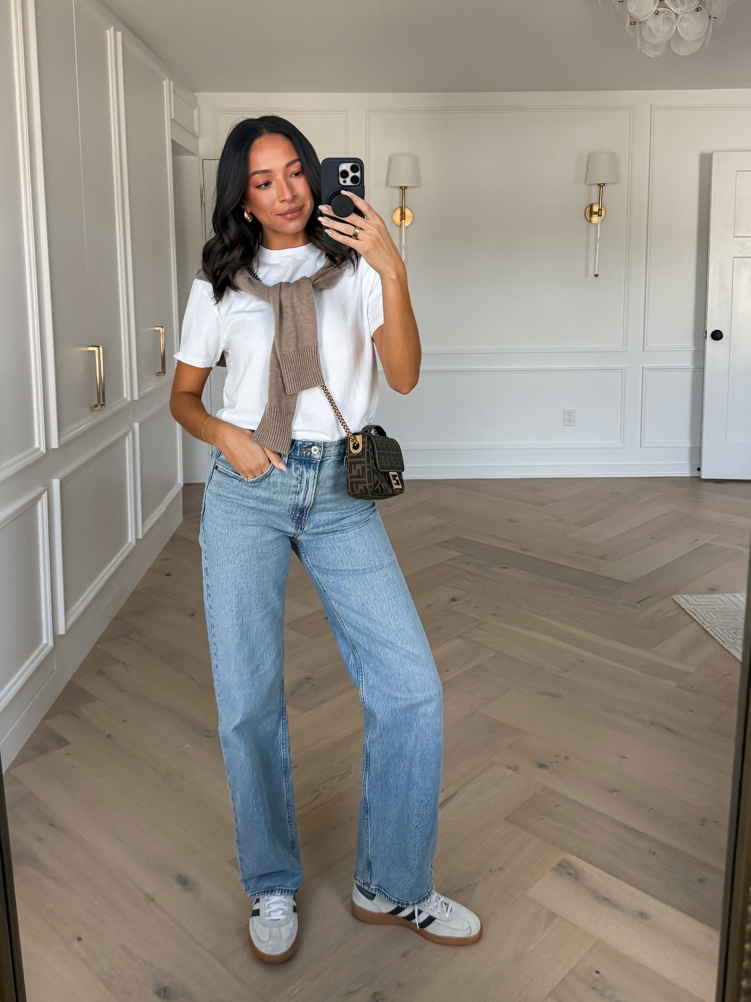 Use code AFNENA (8/6-8/11) to save 15% off Abercrombie! All denim is 30-50% OFF and almost everything else will be 20% OFF! Plus my code STACKS on top! ✨ Wearing size S white tee, S cardigan and jeans fit TTS- I usually take a 26 long 

Abercrombie code 
Abercrombie sale 
Fall fashion 
Fall outfit 
Jeans 
Denim Guide

#LTKFindsUnder100 #LTKSaleAlert #LTKStyleTip